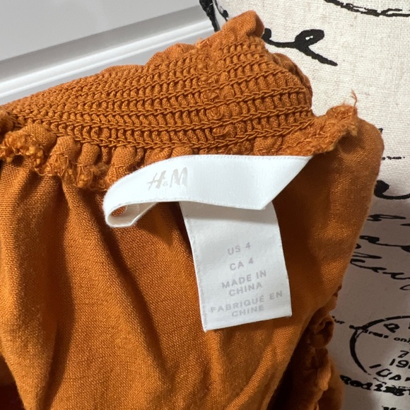 H&M off shoulder top - Picture 3 of 5